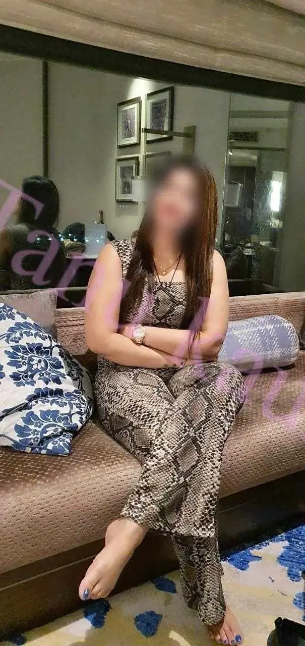 call girls in Miraroad